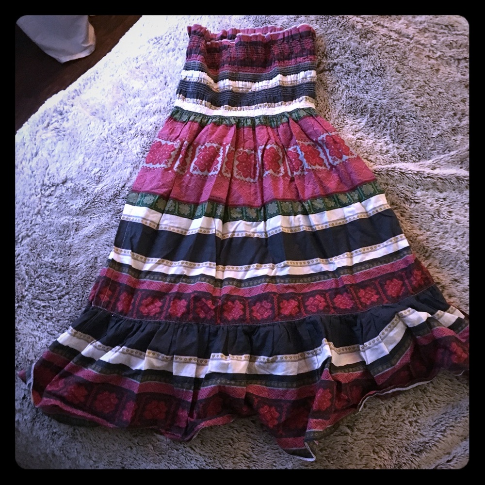 Strapless dress